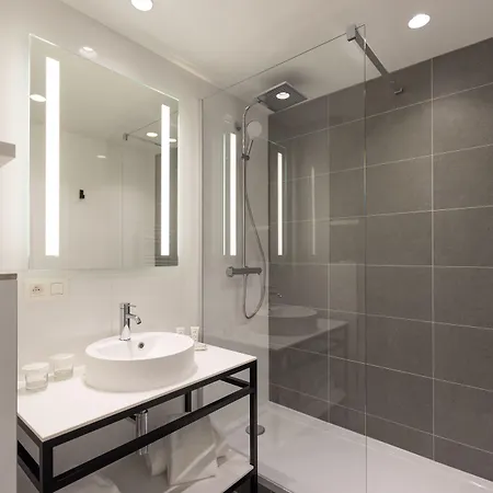 Riva Art&spa 4* Menton