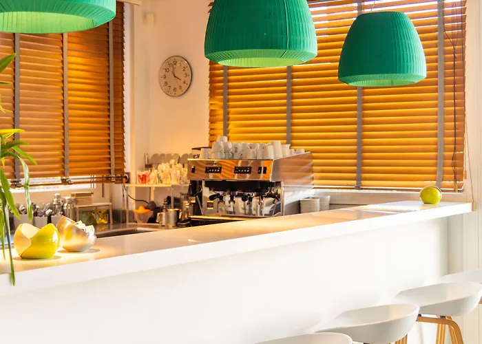 ホテル Riva Art & 4*