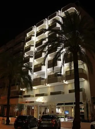 Riva Art & 4* Menton