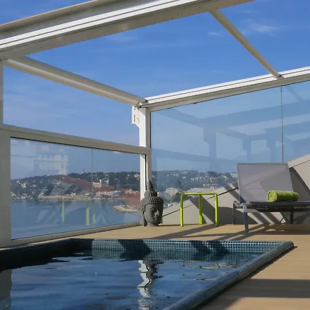 Riva Art & 4* مينتون