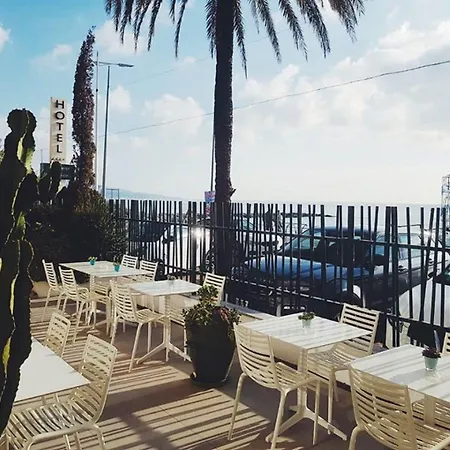 Hotel Riva Art &
