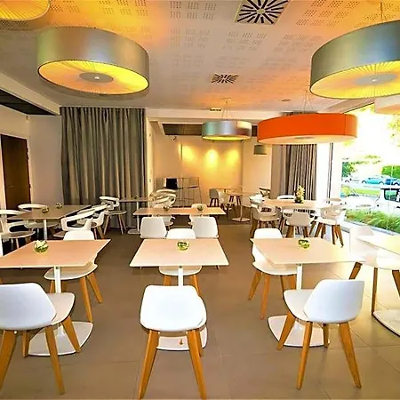 Riva Art & Menton