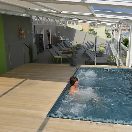 Riva Art & 4* Menton