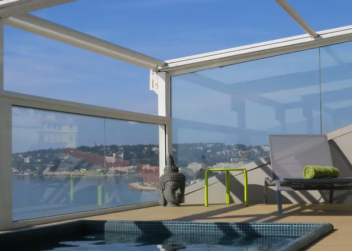 Riva Art & 4* Menton